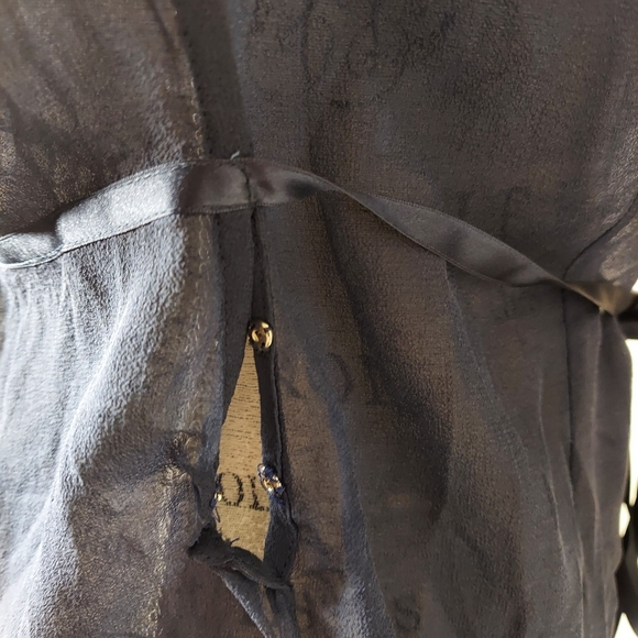 NWT BCBGMaxAzria Blue Sheer Silk Chiffon Top "Defect" 3/4 Sleeves Long Top S - Picture 3 of 9